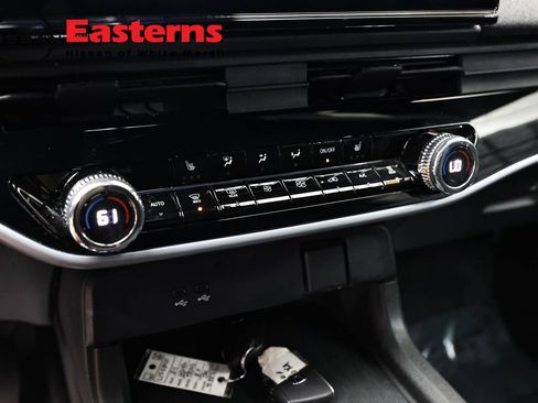 Used 2024 Honda Prologue EX image 18
