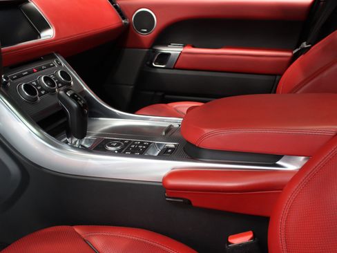 Used 2017 Land Rover Range Rover Sport Autobiography image 30