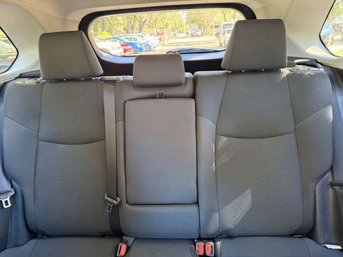 Used 2025 Toyota RAV4 LE image 32