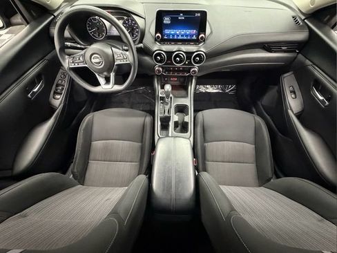 Certified 2025 Nissan Sentra SV FWD image 18