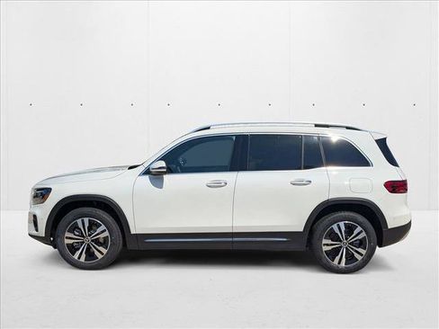 New 2025 Mercedes-Benz GLB 250 GLB 250 image 5