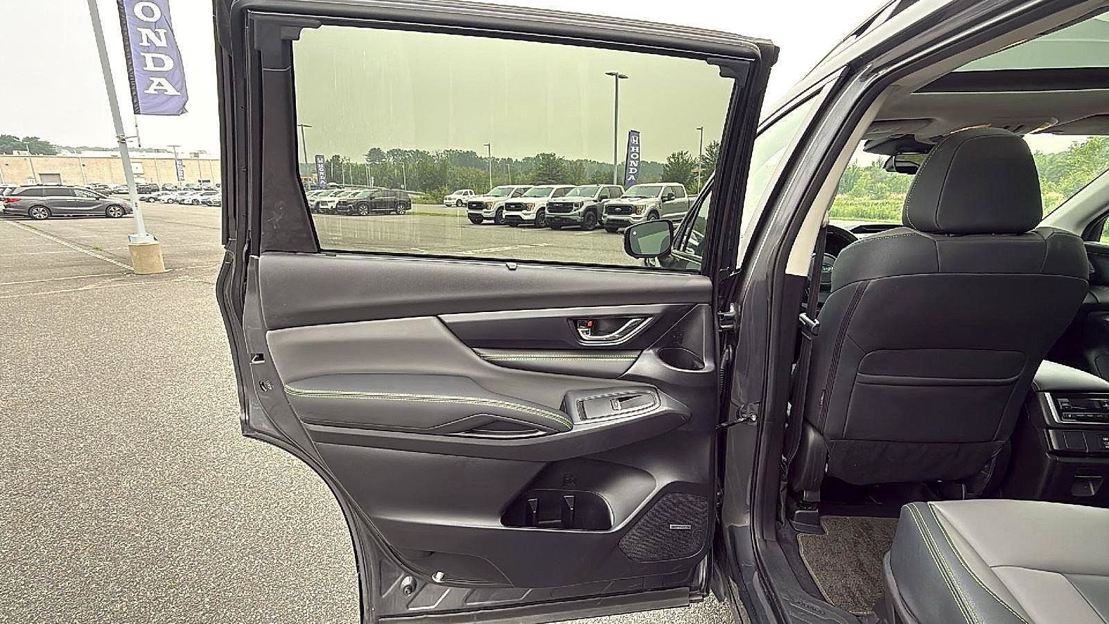 Used 2023 Subaru Ascent Onyx Edition Limited AWD/4WD image 21