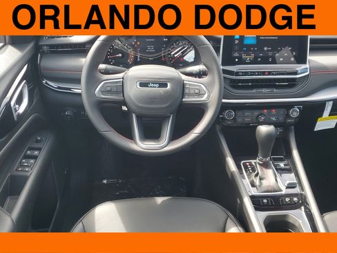 New 2025 Jeep Compass Trailhawk w/ Sun & Sound Group image 9