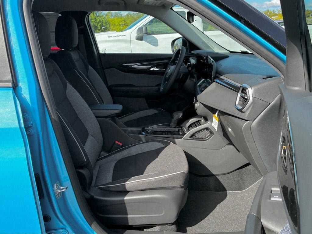 New 2026 Chevrolet TrailBlazer LS w/ LS Convenience Package AWD/4WD image 20