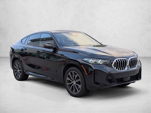 Used 2026 BMW X6 xDrive40i AWD/4WD image 3