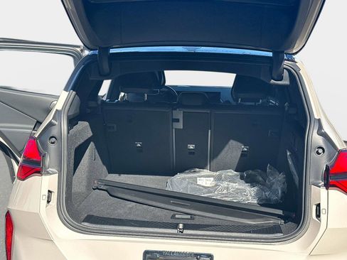 Used 2025 BMW X3 M50 w/ Premium Package image 11