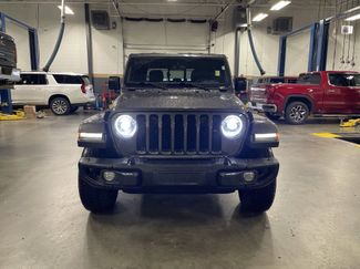 Used 2023 Jeep Gladiator Sport S video 2