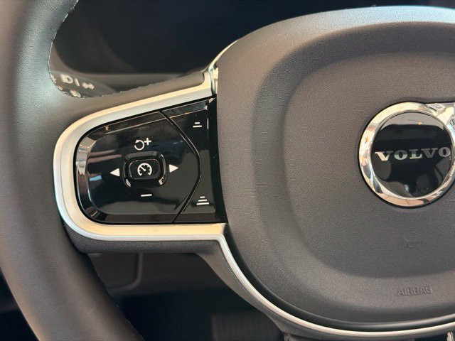 New 2026 Volvo XC90 T8 Plus w/ Protection Package Premier AWD/4WD image 21