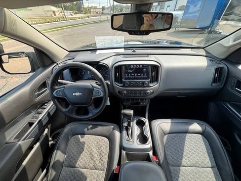 Used 2016 Chevrolet Colorado Z71 w/ Z71 Midnight Edition AWD/4WD image 16