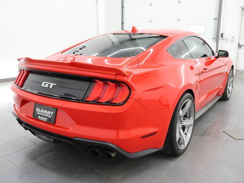 Used 2020 Ford Mustang GT Premium RWD image 4