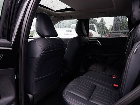 New 2026 Mitsubishi Outlander SEL image 22