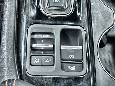 Used 2023 Honda Pilot TrailSport image 20