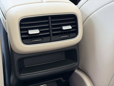 Certified 2024 Mercedes-Benz GLE 450e 4MATIC image 14