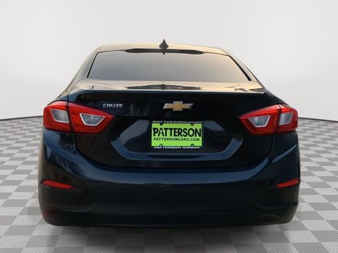 Used 2019 Chevrolet Cruze LS w/ LS Convenience Package image 3