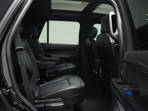 Used 2020 Ford Expedition Limited w/ Special Edition Package RWD image 16