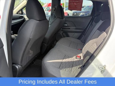 Certified 2025 Nissan Kicks SV AWD/4WD image 22