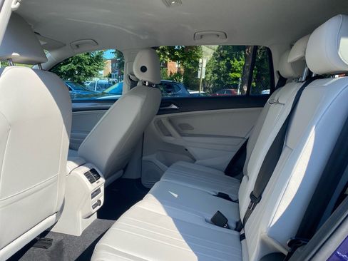 Certified 2023 Volkswagen Tiguan SE AWD/4WD image 19
