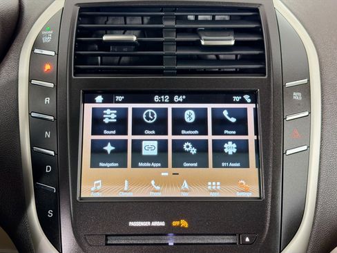 Used 2019 Lincoln MKC Reserve w/ MKC Climate Package AWD/4WD image 28