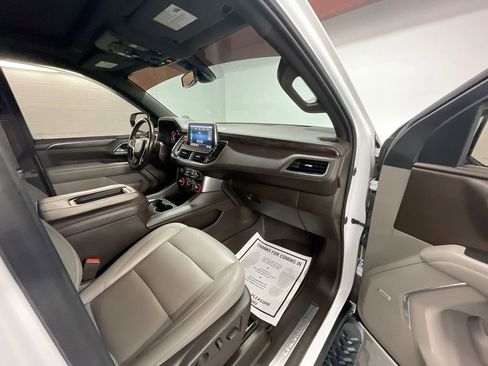 Used 2021 Chevrolet Tahoe Z71 w/ Luxury Package image 29