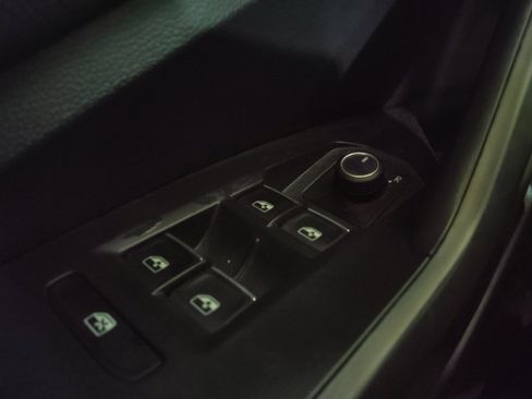 Used 2021 Volkswagen Jetta R-Line FWD image 27