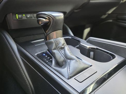 Used 2023 Lexus ES 350 w/ Premium Package image 21