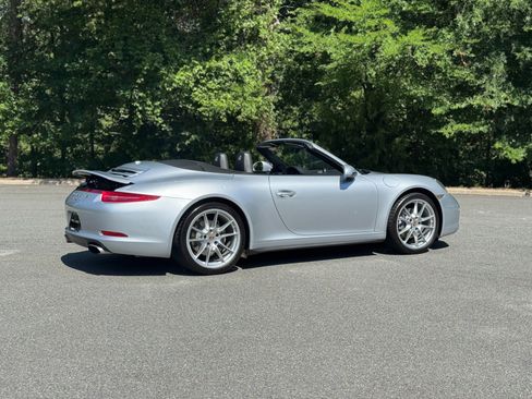 Used 2014 Porsche 911 Carrera 4 AWD/4WD image 14