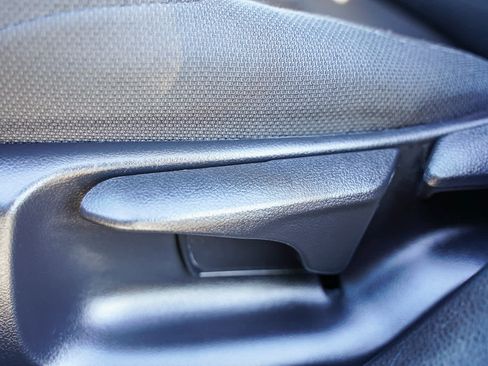 Used 2020 Toyota Corolla SE image 21