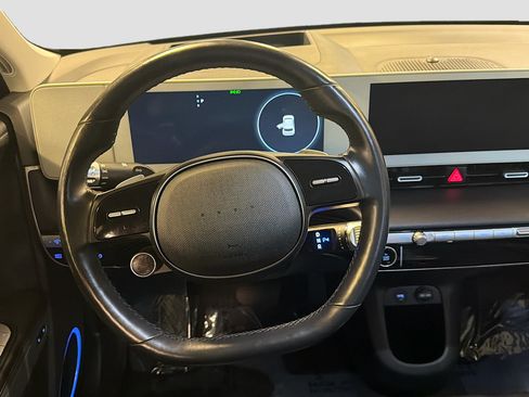 Used 2023 Hyundai Ioniq 5 Limited image 18