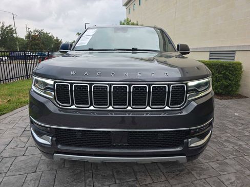 Used 2023 Jeep Wagoneer Series II RWD image 2