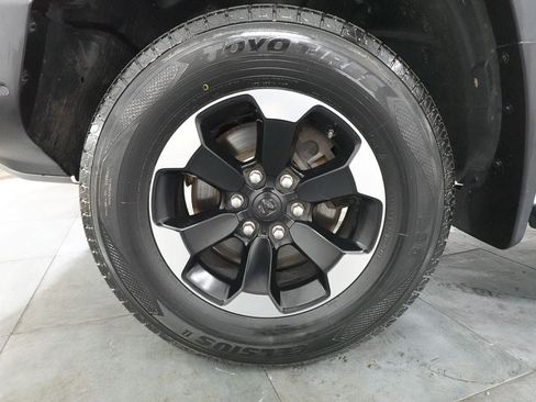 Used 2020 RAM 1500 Rebel w/ Level 2 Equipment Group AWD/4WD image 37