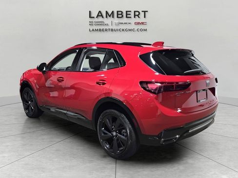 Used 2025 Buick Envision Sport Touring AWD/4WD image 2