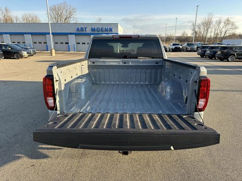 Used 2024 GMC Sierra 1500 Elevation AWD/4WD image 6