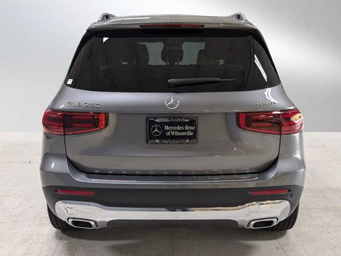 Used 2025 Mercedes-Benz GLB 250 GLB 250 image 4