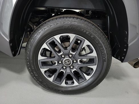 Used 2023 Toyota Tundra Limited w/ Power Package AWD/4WD image 20
