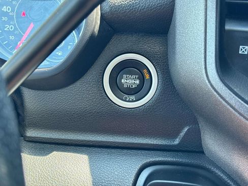 Certified 2022 RAM 3500 Tradesman AWD/4WD image 22