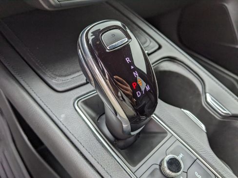 Used 2022 Cadillac XT4 Premium Luxury w/ Safety Alert Package image 30