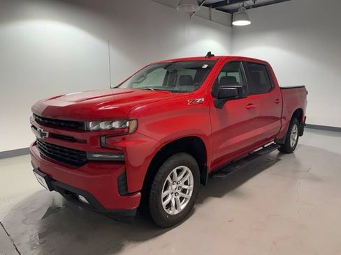 Used 2019 Chevrolet Silverado 1500 RST AWD/4WD image 3
