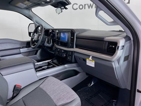 New 2025 Ford F350 XLT w/ 360-Degree Camera Package image 27