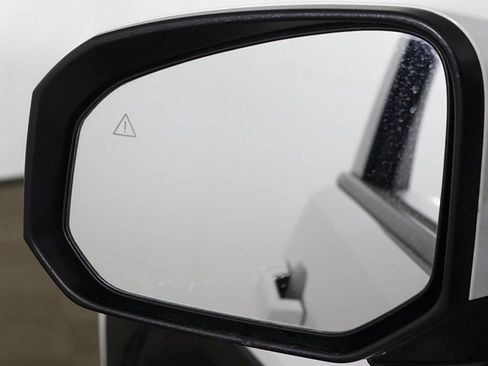 Used 2024 Hyundai Santa Fe SEL image 34