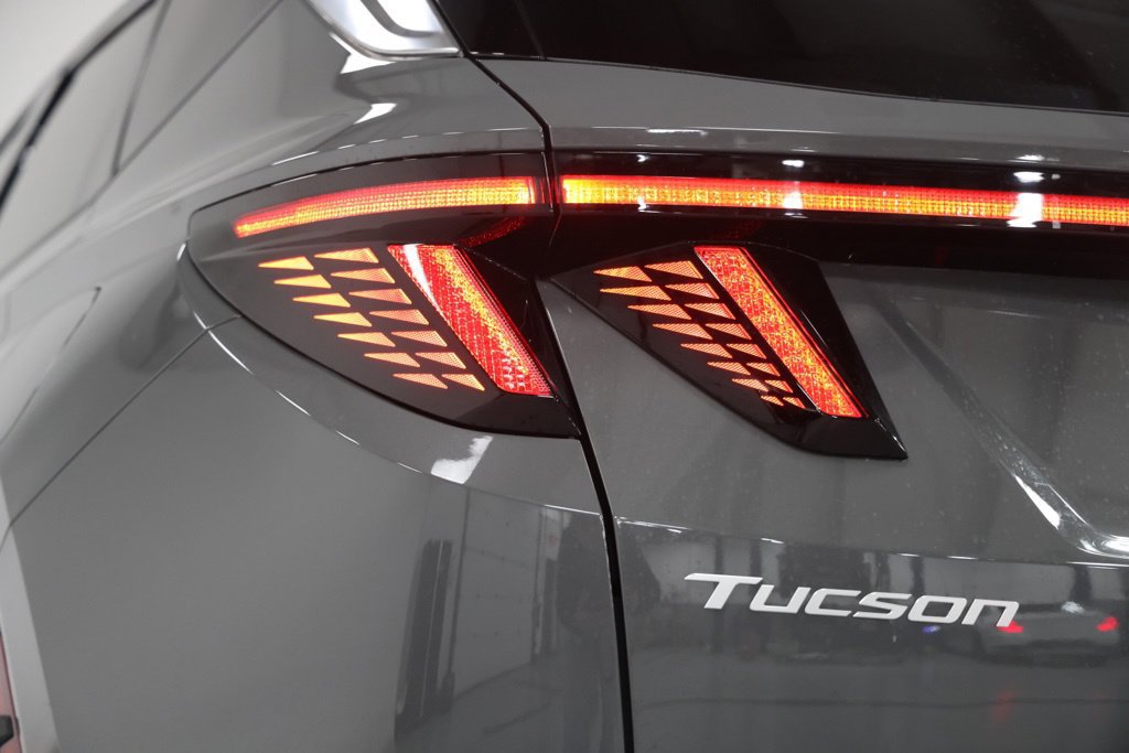 New 2026 Hyundai Tucson Limited AWD/4WD image 13