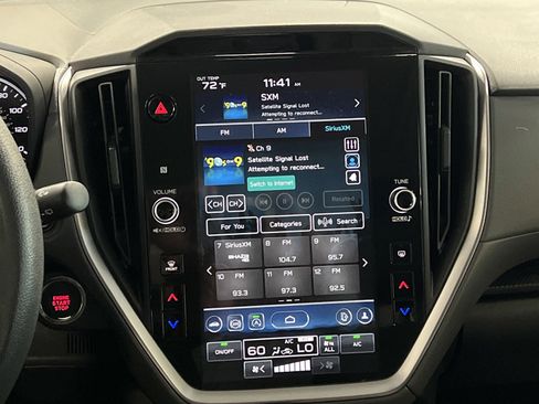 Used 2024 Subaru Crosstrek 2.0i Premium image 19