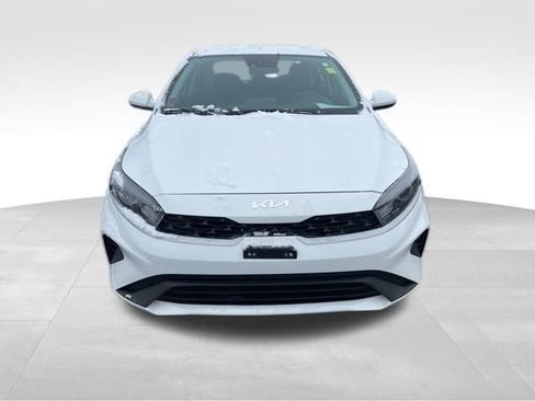 Certified 2024 Kia Forte LXS image 3