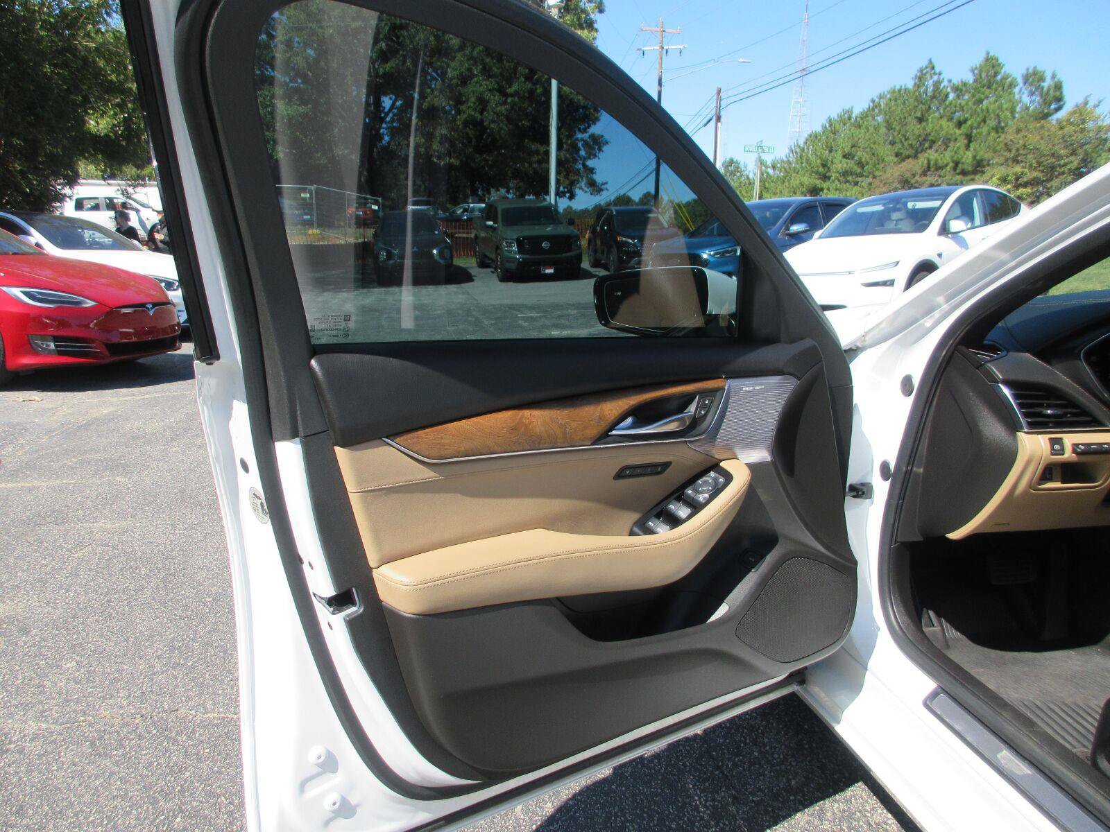 Used 2023 Cadillac CT5 Premium Luxury w/ Super Cruise 2 Package RWD image 7
