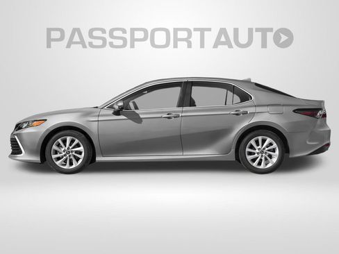 Used 2022 Toyota Camry LE w/ Cold Weather Package AWD/4WD image 36