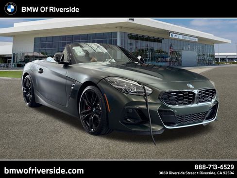 New 2026 BMW Z4 M40i w/ Premium Package RWD image 1