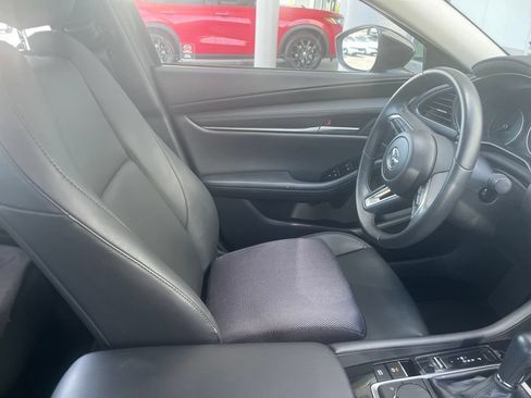 Used 2024 MAZDA MAZDA3 s FWD image 4