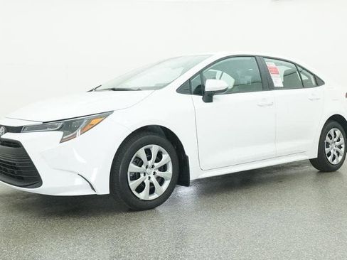 New 2026 Toyota Corolla LE image 17