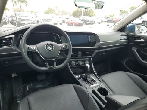 Used 2020 Volkswagen Jetta SEL image 11
