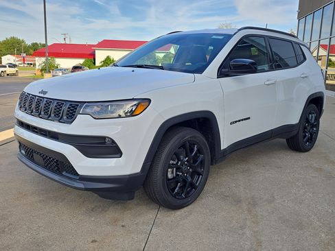 New 2026 Jeep Compass Latitude w/ Quick Order Package 29K image 2
