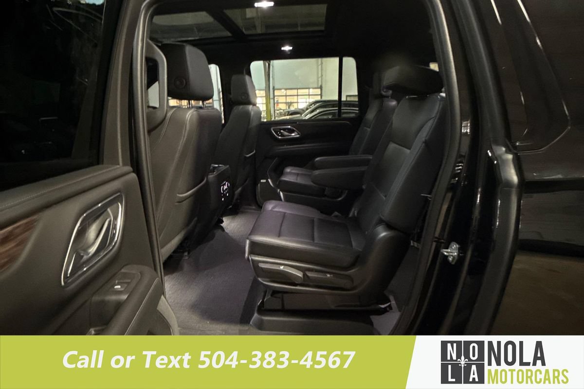 Used 2023 Chevrolet Suburban Z71 w/ Luxury Package AWD/4WD image 22